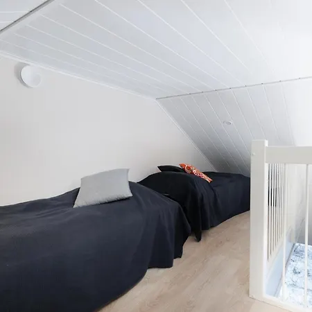 Hulhavanhelmi | Modern With Private Jacuzzi & Ski-in Access At Casa de Férias