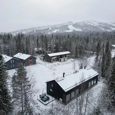 Hulhavanhelmi | Modern With Private Jacuzzi & Ski-in Access At 別荘 *