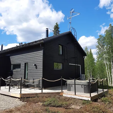 Hulhavanhelmi | Modern With Private Jacuzzi & Ski-in Access At *